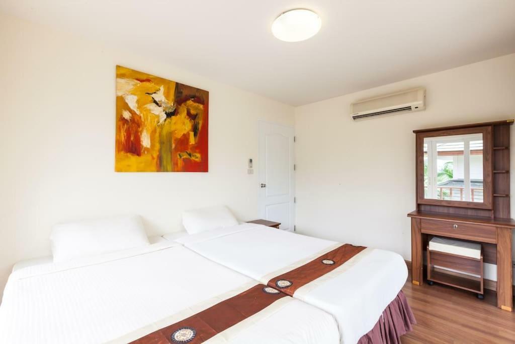 Baan Talay Samran 4 Bedrooms Villa With Beach And 3 Pools Csaam Kültér fotó