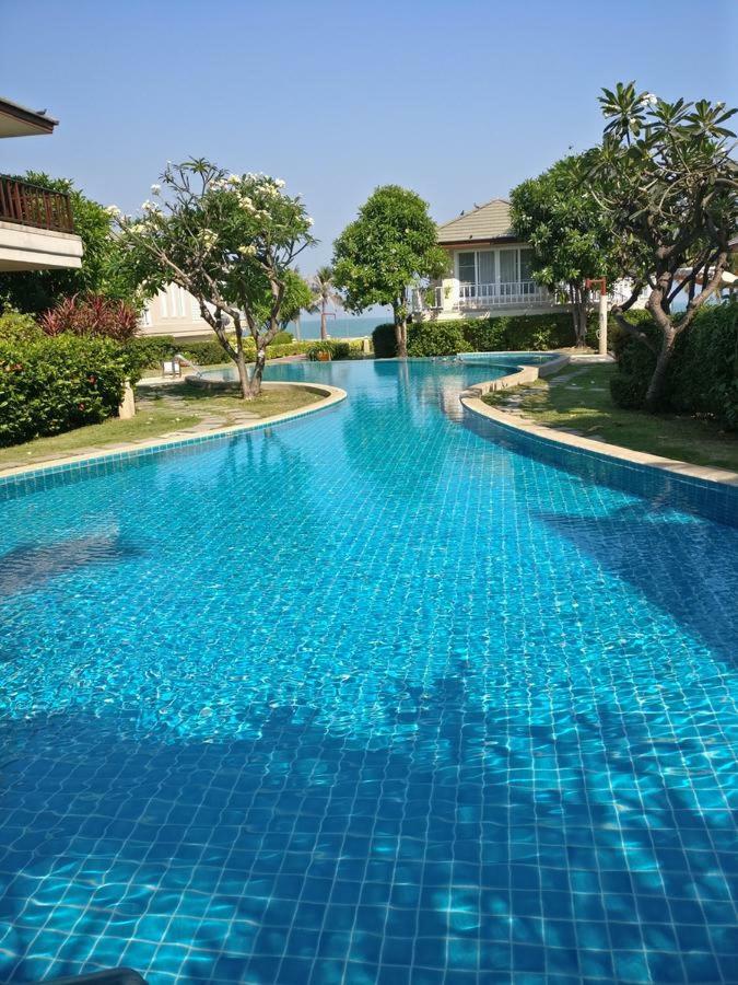 Baan Talay Samran 4 Bedrooms Villa With Beach And 3 Pools Csaam Kültér fotó